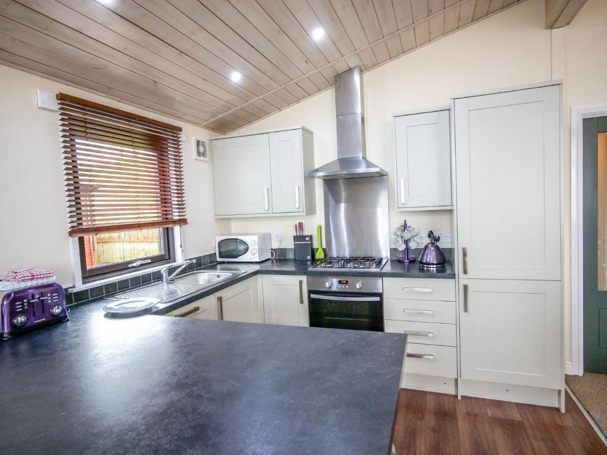 Chalet Loch Leven Lodge By Interhome Ballingry Exterior foto